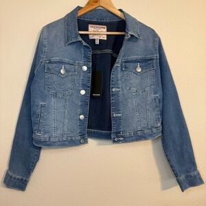 True Religion Shrunken Super T Jesse Denim Jacket NWT